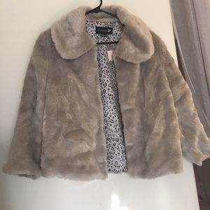 NWT Forever21 Large faux fur Coat grey